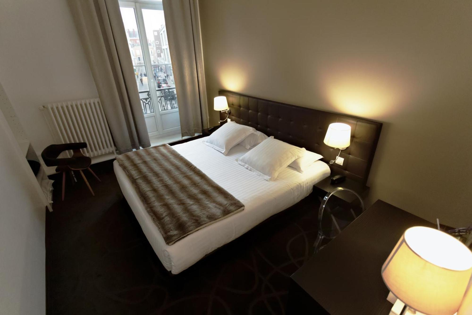 Le Saint Louis Hotell Amiens Exteriör bild